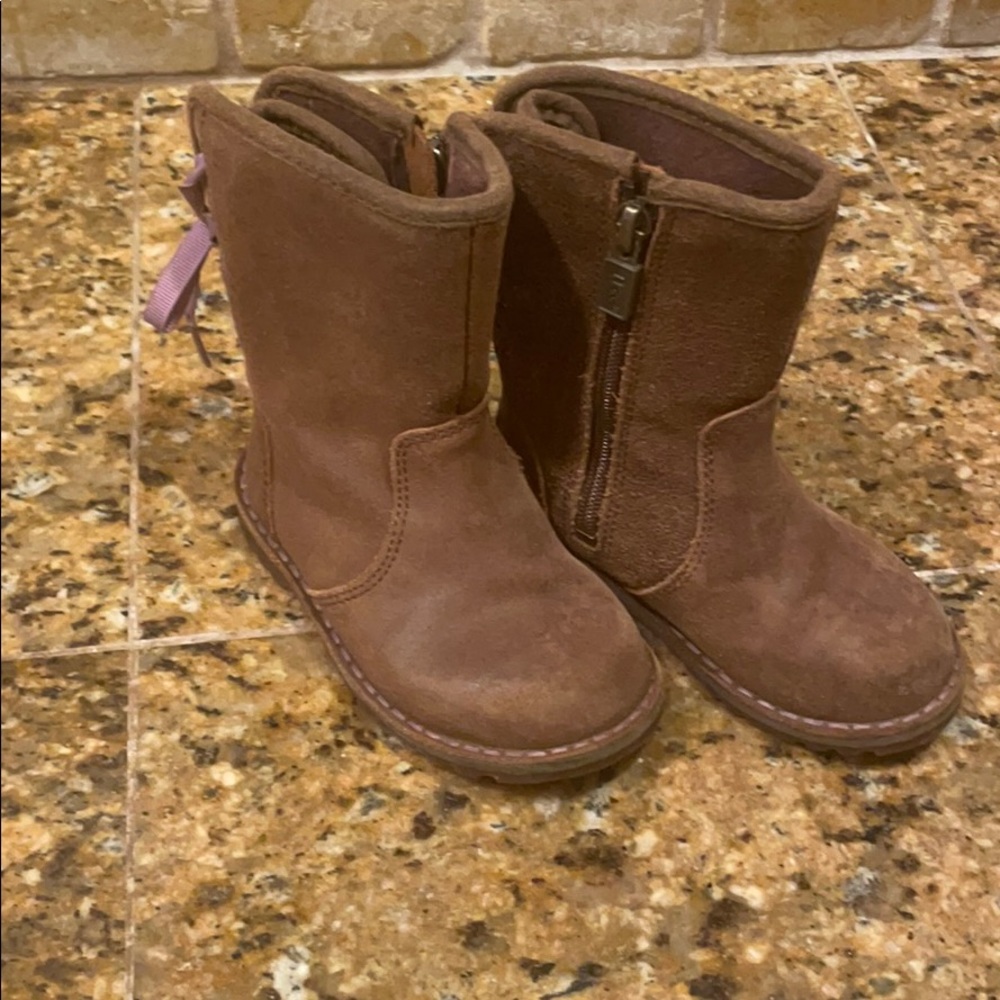 UGG Corene Boot
